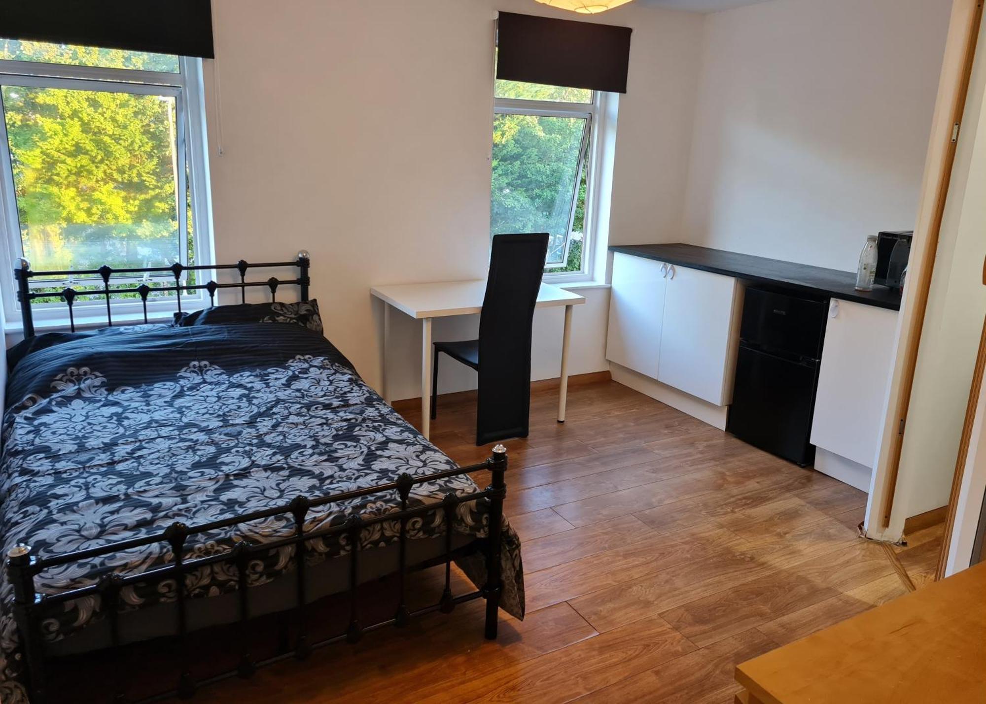 Luton, Lu3 Double Ensuite Room Лутон Екстер'єр фото